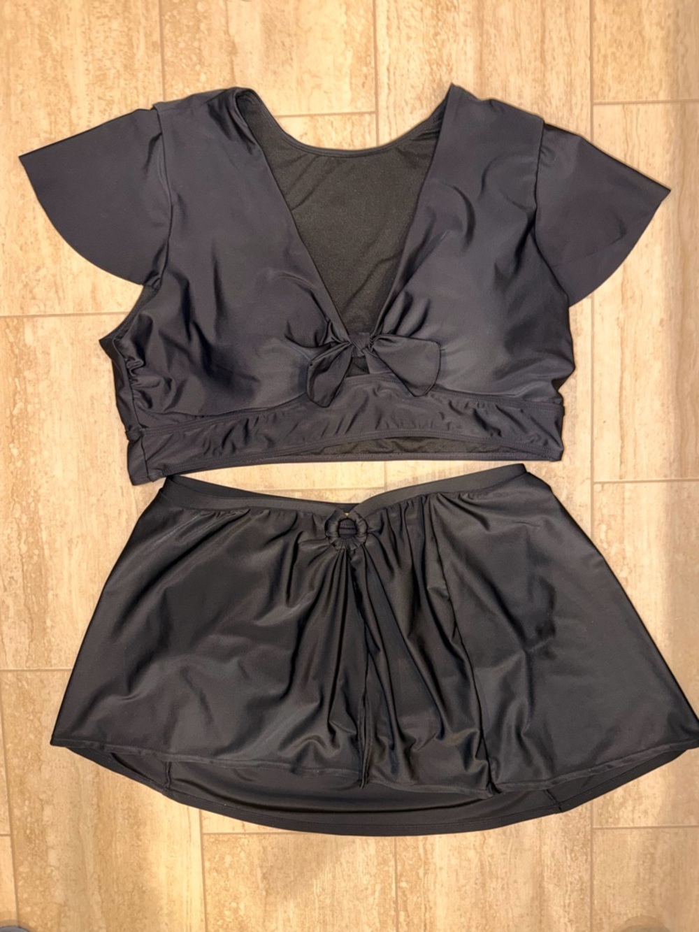 TORRID Wireless Flutter Sleeve Bikini Top & Skirt -Top- Size 3 Bottom Size 2 - Picture 6 of 14
